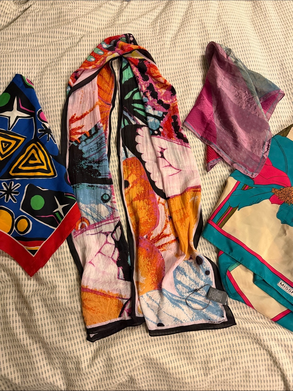Vintage Scarf Bundle Lot 4pc Vince Camuto NWT Jones New York Pop Art